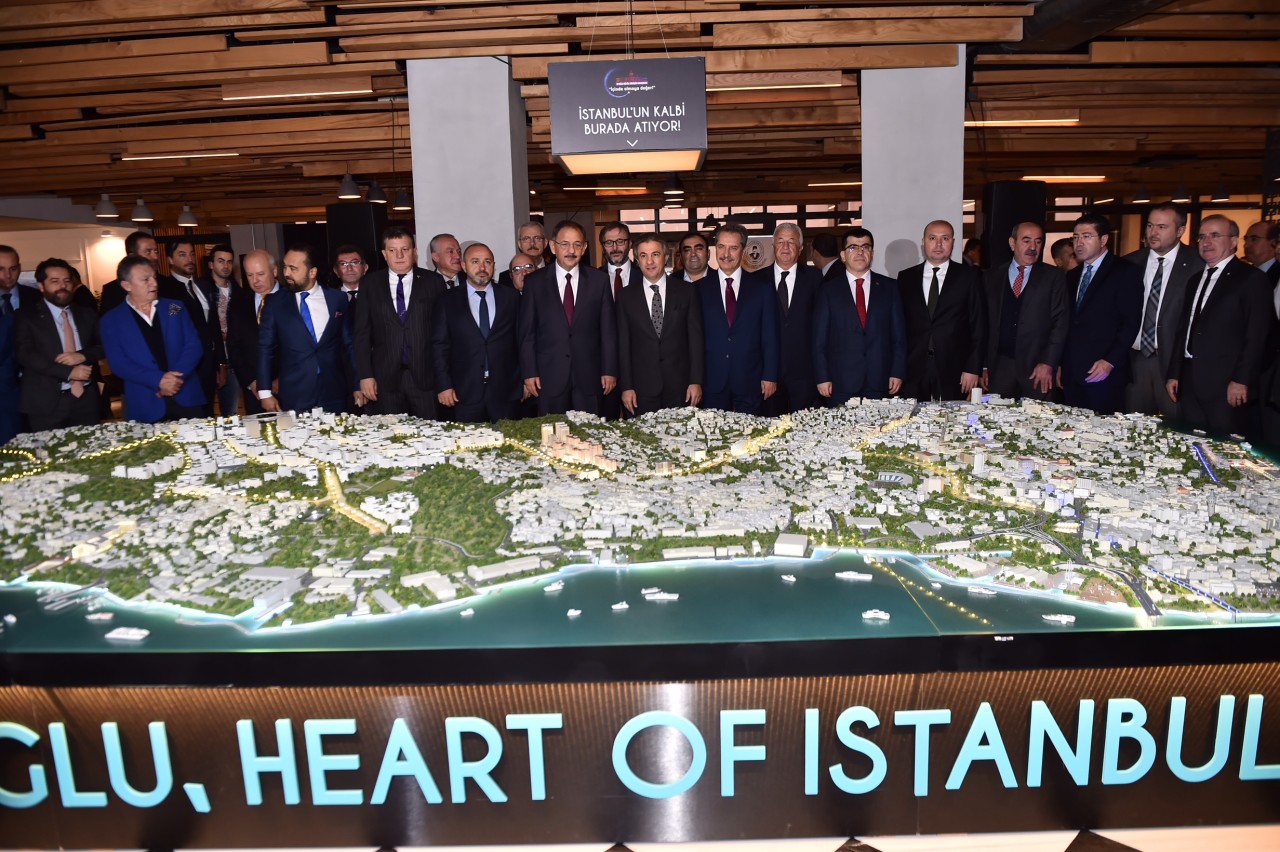 "Türkiye'nin Yüzü De İstanbul’dur Göz Bebeği De Beyoğludur"