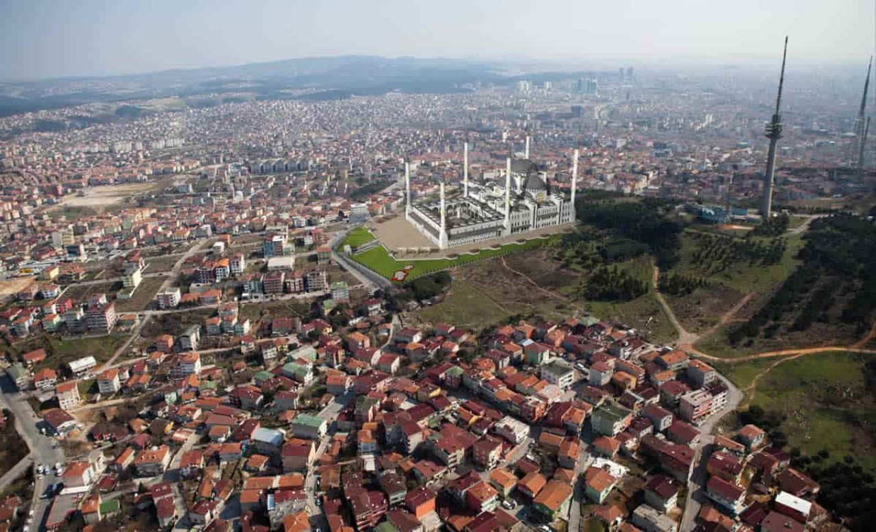 Üsküdar'da bir yılda 2 bin konut yapılacak