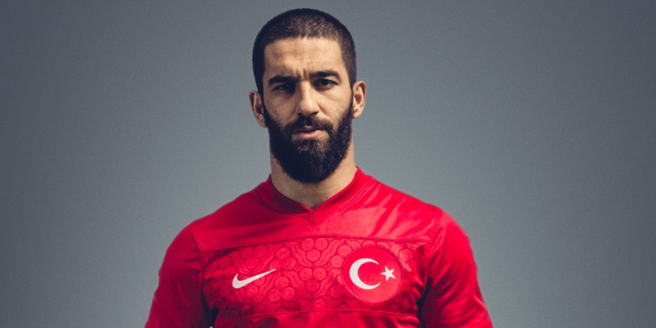 Arda Turan'ın Beşiktaş'taki Evi Hacizli Çıktı