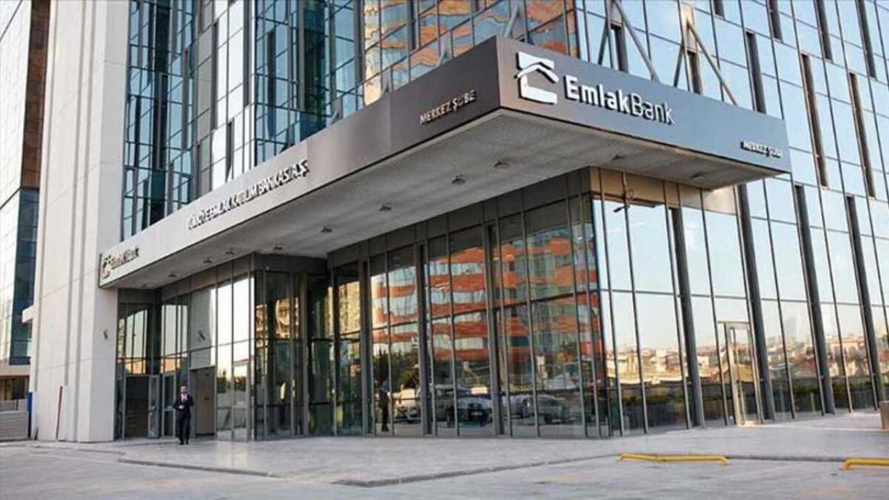 Emlakbank 11 Şubeye Ulaştı