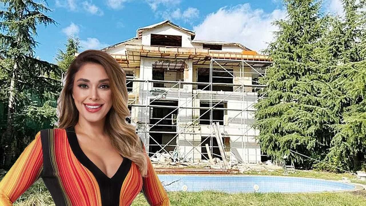 Zuhal Topal Acarkent'te Villa Aldı