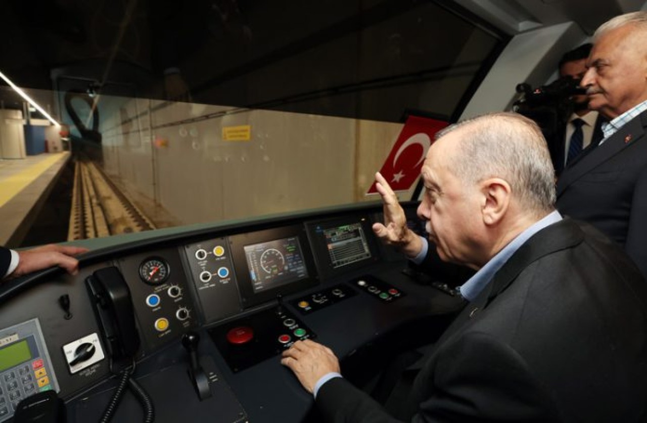 Sabiha Gökçen Havalimanı Metro Hattı Açıldı