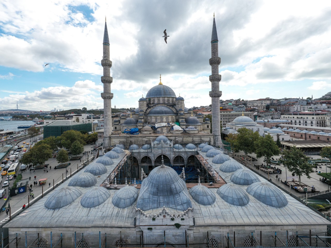 Yeni Cami Yeniden İbadete Açıldı