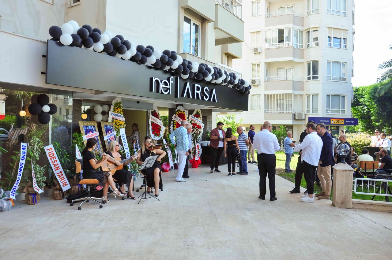 Nef Arsa, Antalya'da Ofis Açtı