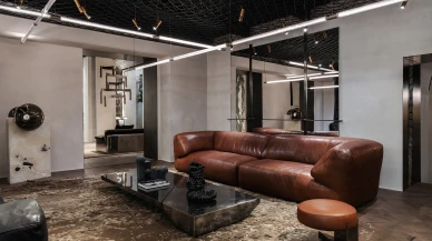 Tanju Özelgin, Milano Design Week 2025’te  Henge için tasarladığı özel koleksiyonla yer aldı