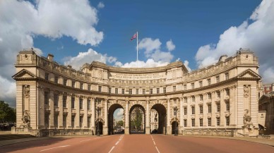 Waldorf Astoria, Admiralty Arch ile Londra’ya geliyor