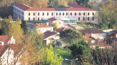 Beykoz'daki Tarihi Kışla Bezmialem Üniversitesi'nin Oldu