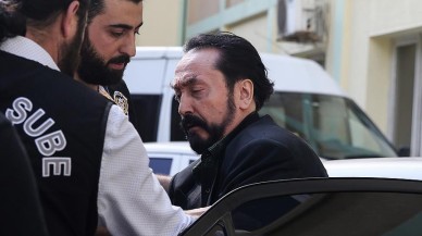 Adnan Oktar'ın Çengelköy'deki Villası Mühürlendi