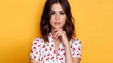 Selena Gomez Evini Satamayınca Fiyat Düşürdü