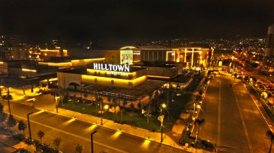 Hilltown Karşıyaka Açıldı