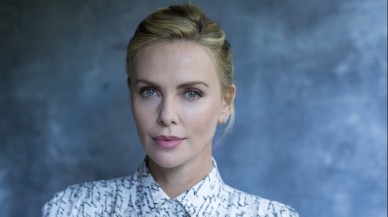 Charlize Theron California'daki Evini Satıyor