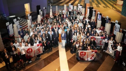 Geleceğin mühendisleri yarıştı... Depreme en dayanıklı tasarım ödüllendirildi...