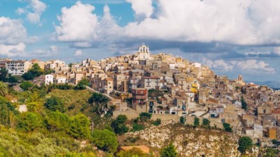 Küçük Çuha Adası'na Yerleşene Ev ve Tarla Veriliyor