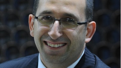 Kalekim, Timur Karaoğlu’na Emanet